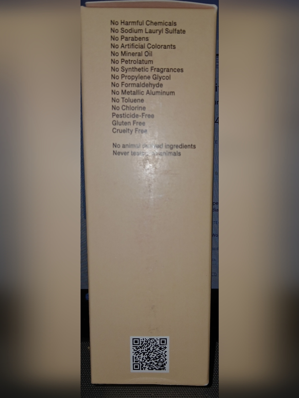 20% Vitamin C Serum - Orange Bottle Brightening Facial Oil - Picture 4 of 5